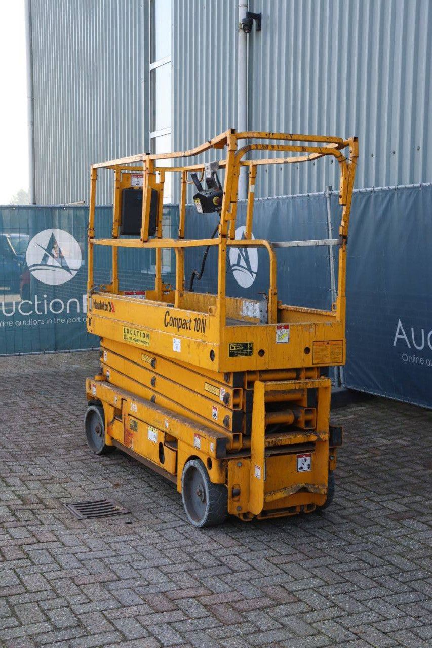 Scherenarbeitsbühne Haulotte Compact 10N Electric 10m