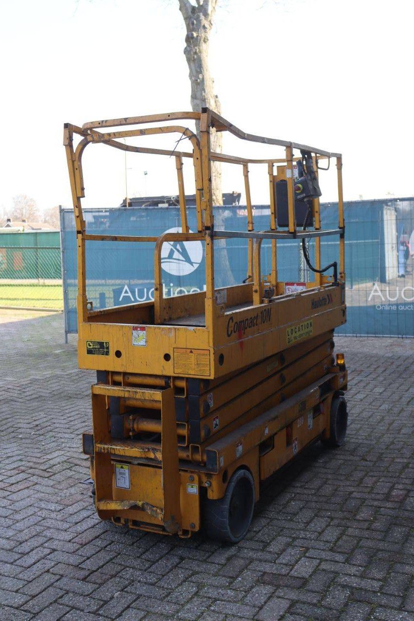 Scherenarbeitsbühne Haulotte Compact 10N Electric 10m