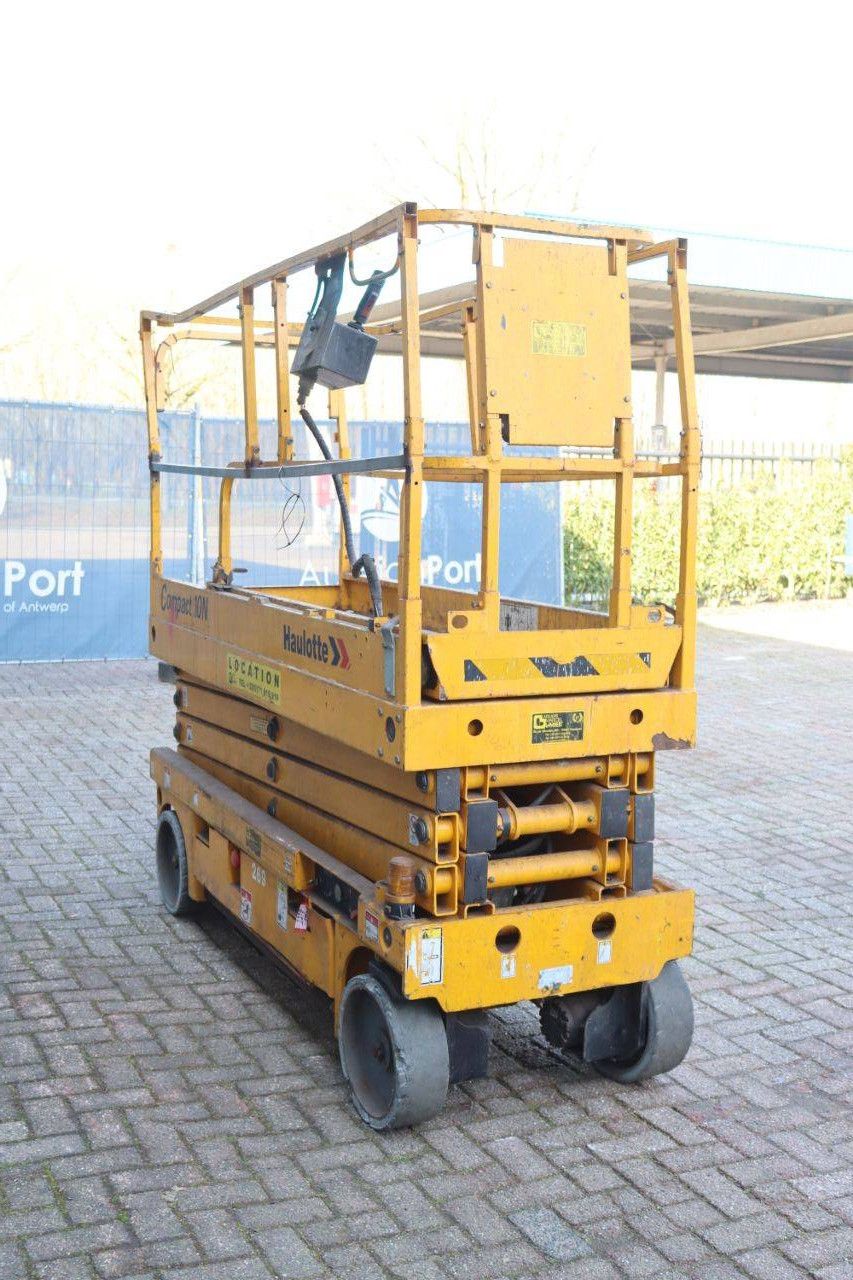 Scherenarbeitsbühne Haulotte Compact 10N Electric 10m