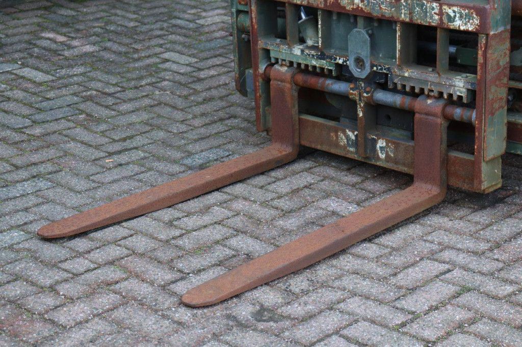 Geländestapler Diesel