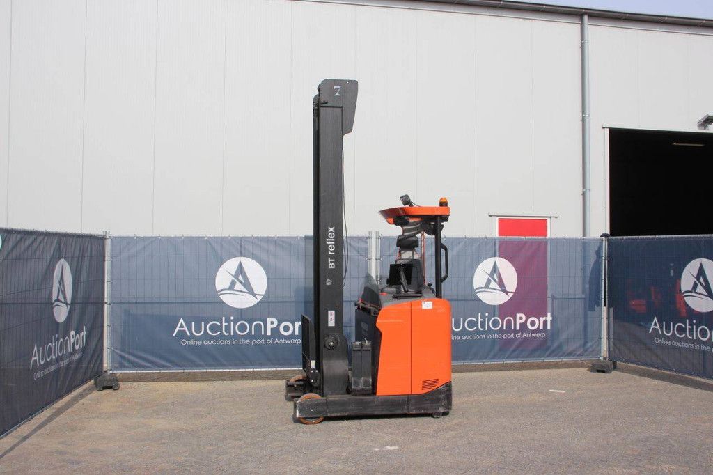 Toyota RRE140H Electric Reach Truck 1400kg 2017