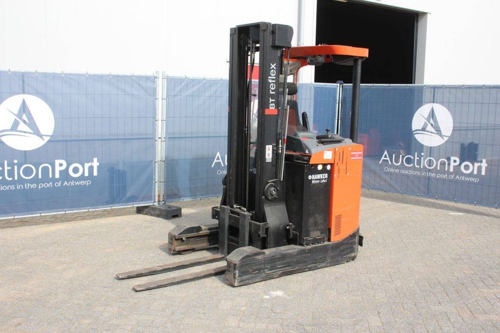 Reach truck BT RRE140 Electric 1400kg 2011