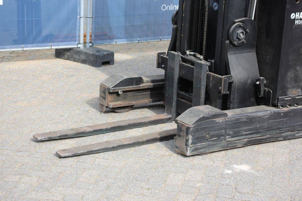 Reach truck BT RRE140 Electric 1400kg 2011