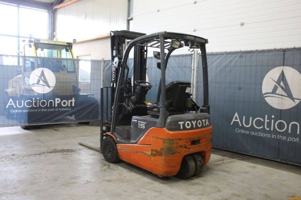Toyota 8FBET15 Electric Forklift 1500kg 5.0m 2014