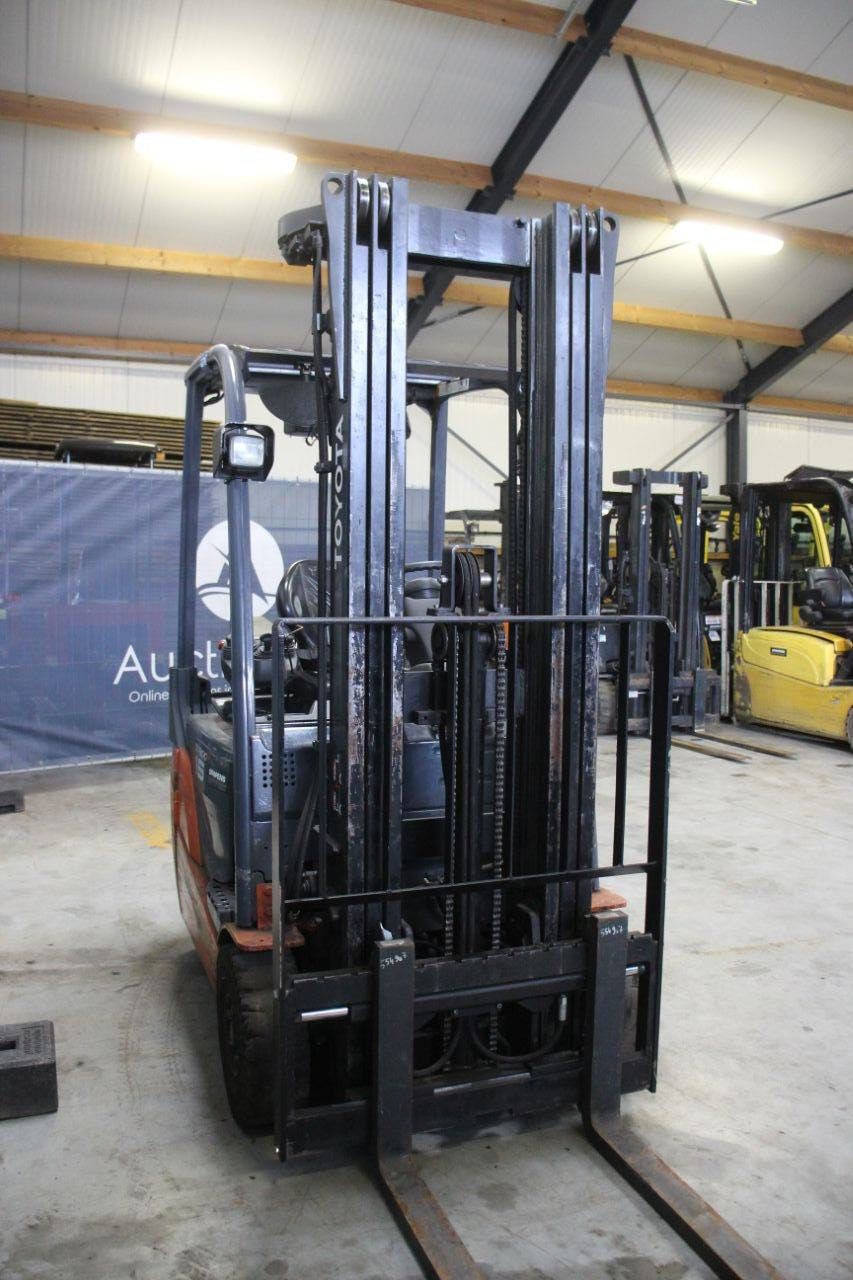 Toyota 8FBET15 Electric Forklift 1500kg 5.0m 2014