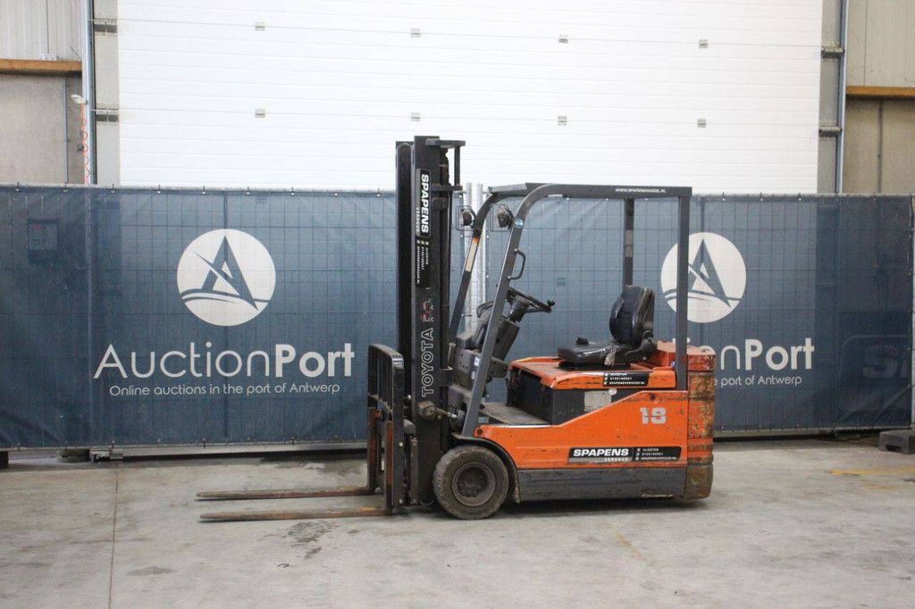 Toyota 5FBE18 Elektrogabelstapler 1750 kg 3,5 m 2000