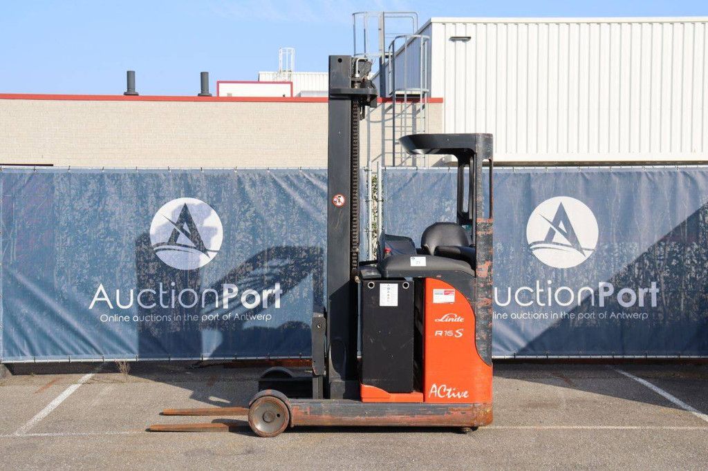 Linde R16S Electric Reach Truck 1600kg