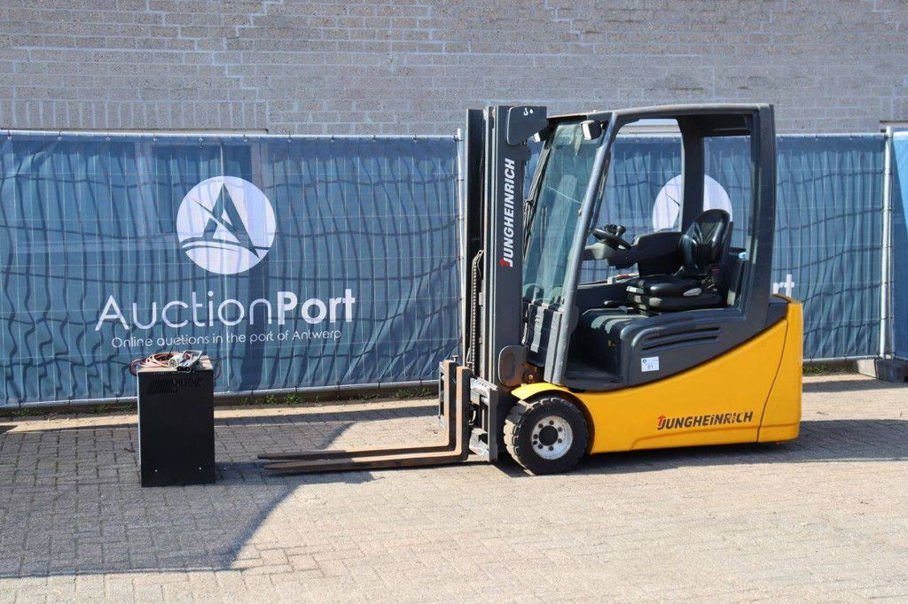 Forklift Jungheinrich EFG 220 Electric 1900kg 4.5m 2011
