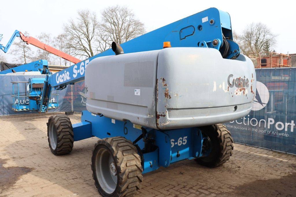 Genie S-65 Diesel Telescopic Boom Lift 21.80m