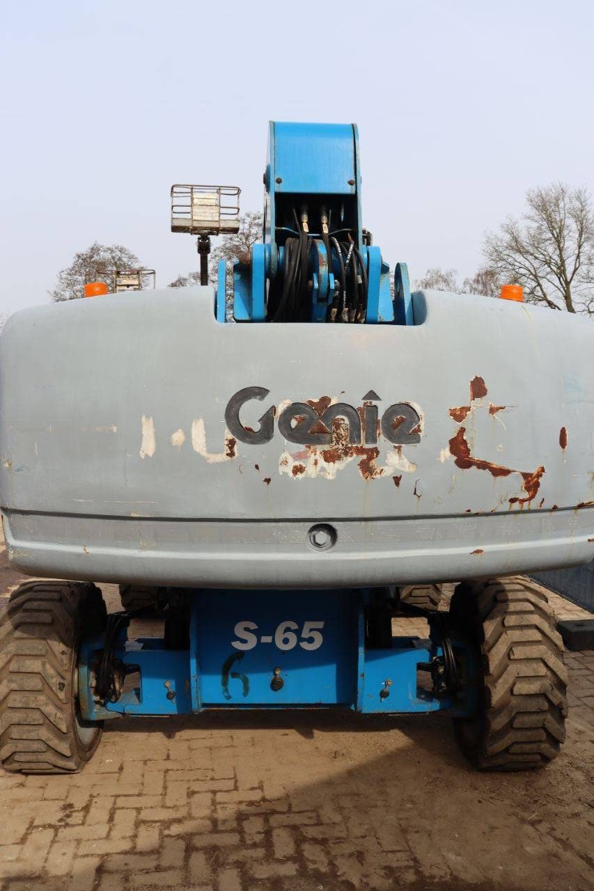 Genie S-65 Diesel Telescopic Boom Lift 21.80m