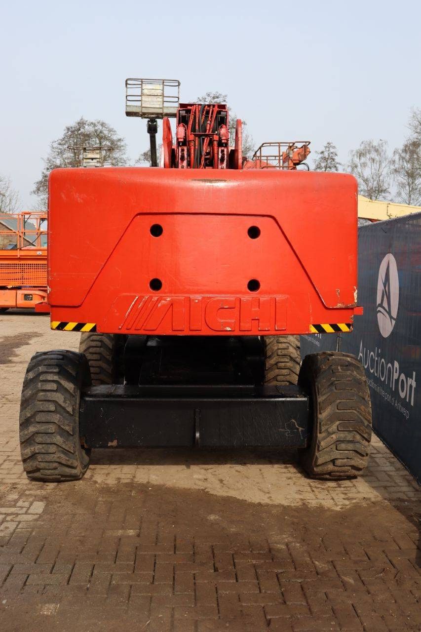 Teleskop-Arbeitsbühne Aichi SP 18A Diesel 18,2 m 2002