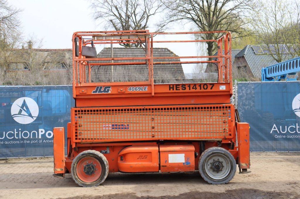 Scissor lift JLG 4069LE Electric 14.19m 2002