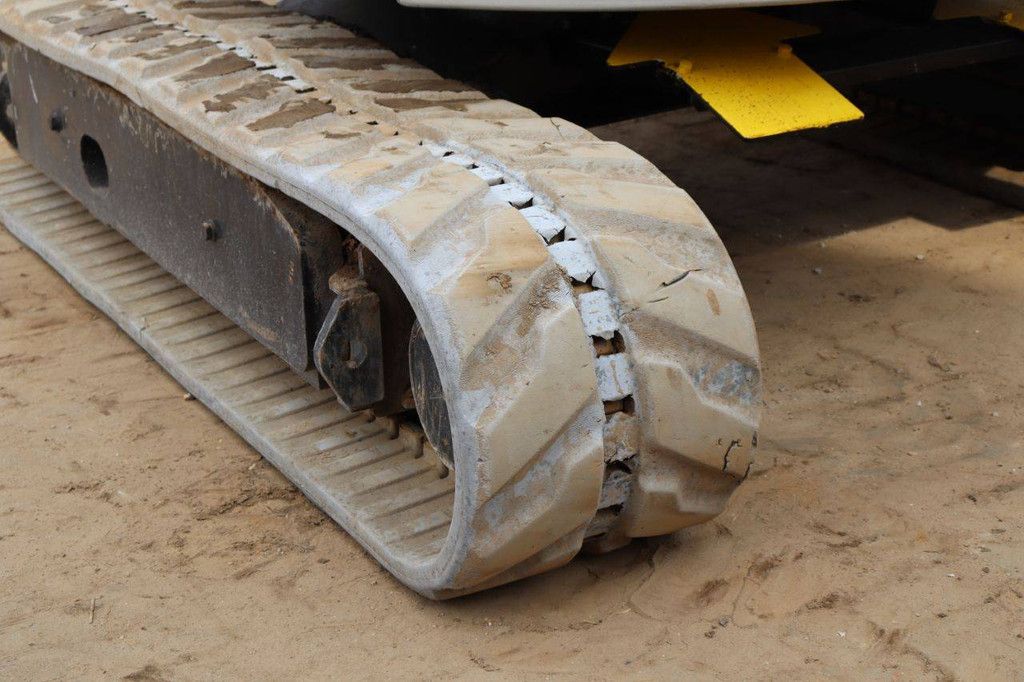 Telescopic boom lift Hitachi HX99B Diesel 12m