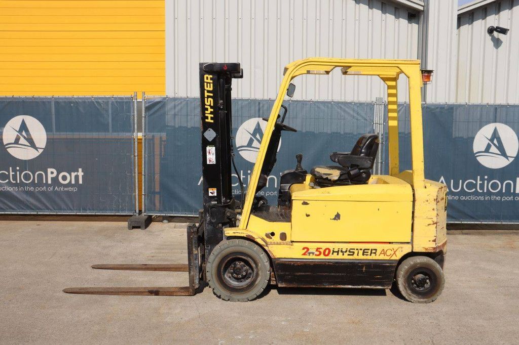 Hyster J2.50ACX Electric Forklift 2500kg 3.16m 2004