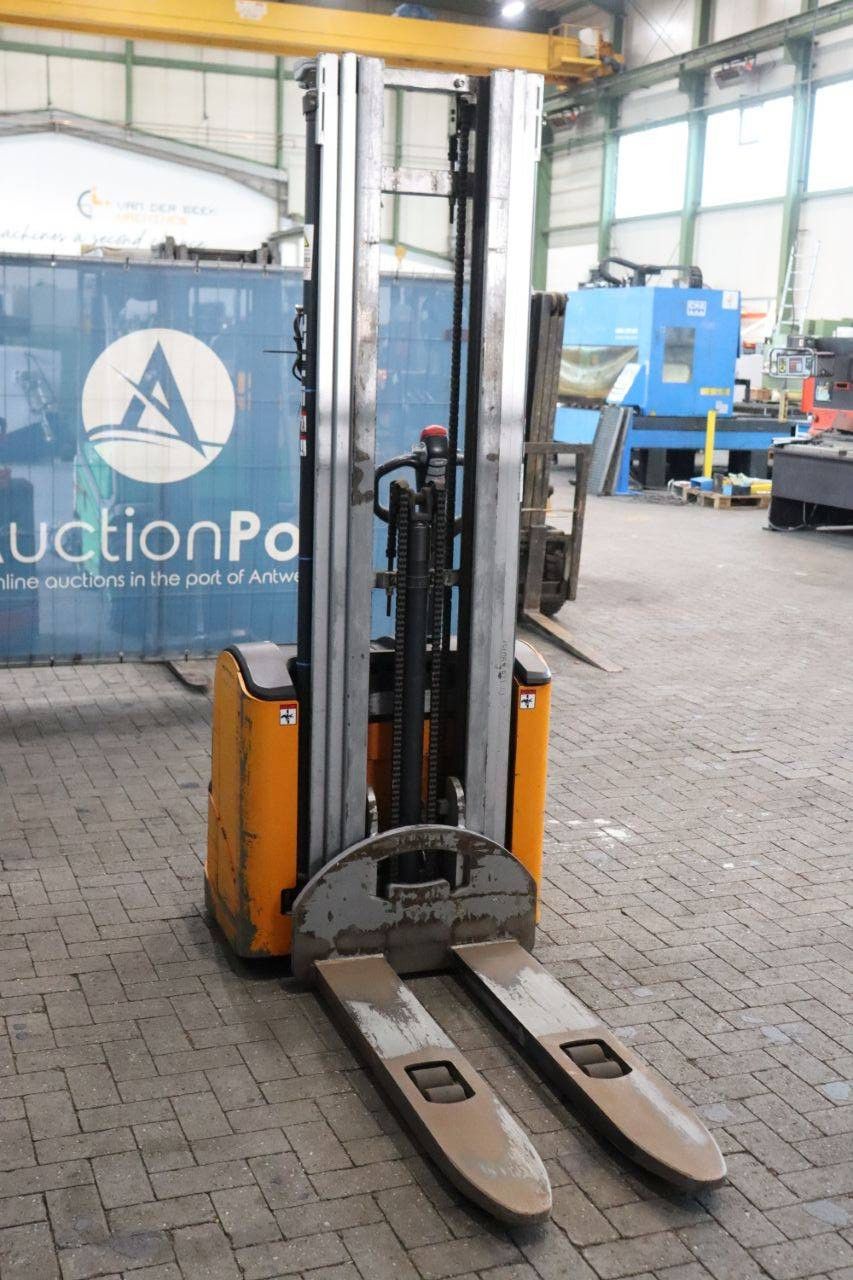 Stacker Still EGV 14 Electric 1400kg 5.0m 2011