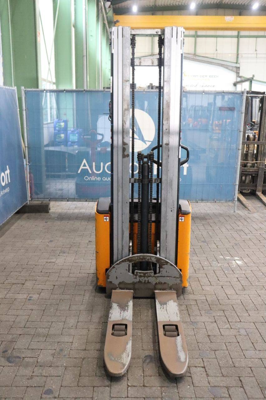 Stacker Still EGV 14 Electric 1400kg 5.0m 2011