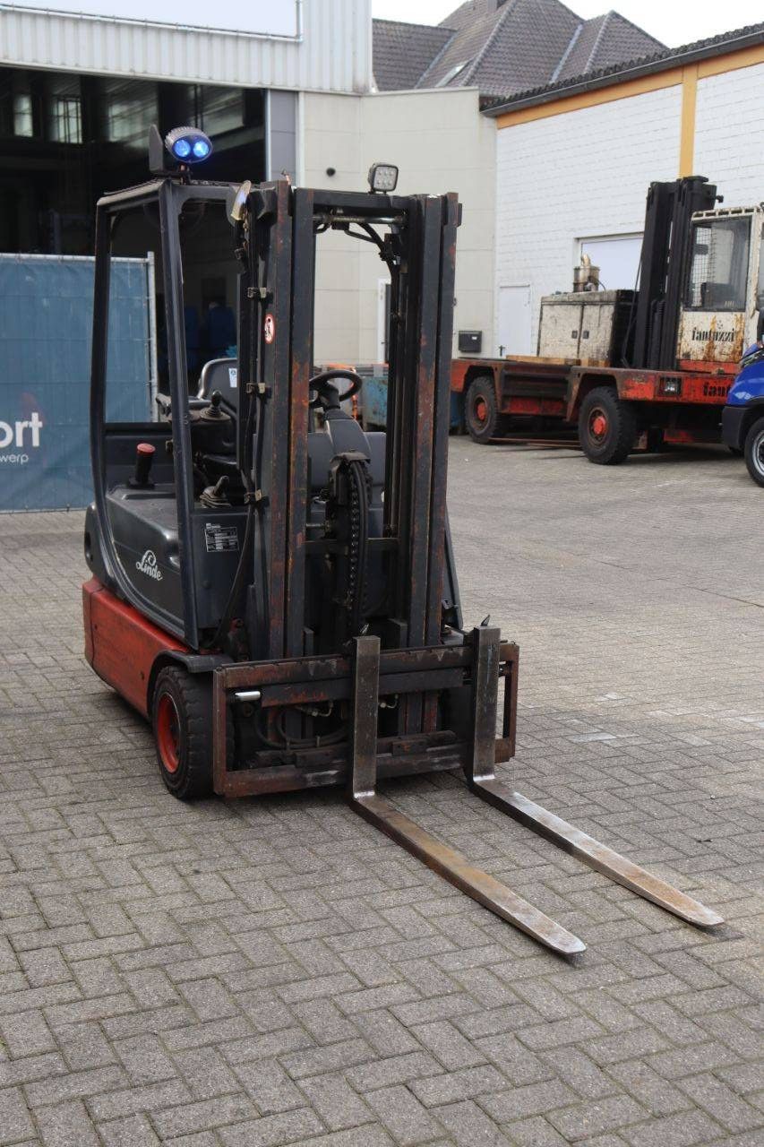 Linde E14-02 Elektrogabelstapler 1400 kg 2001