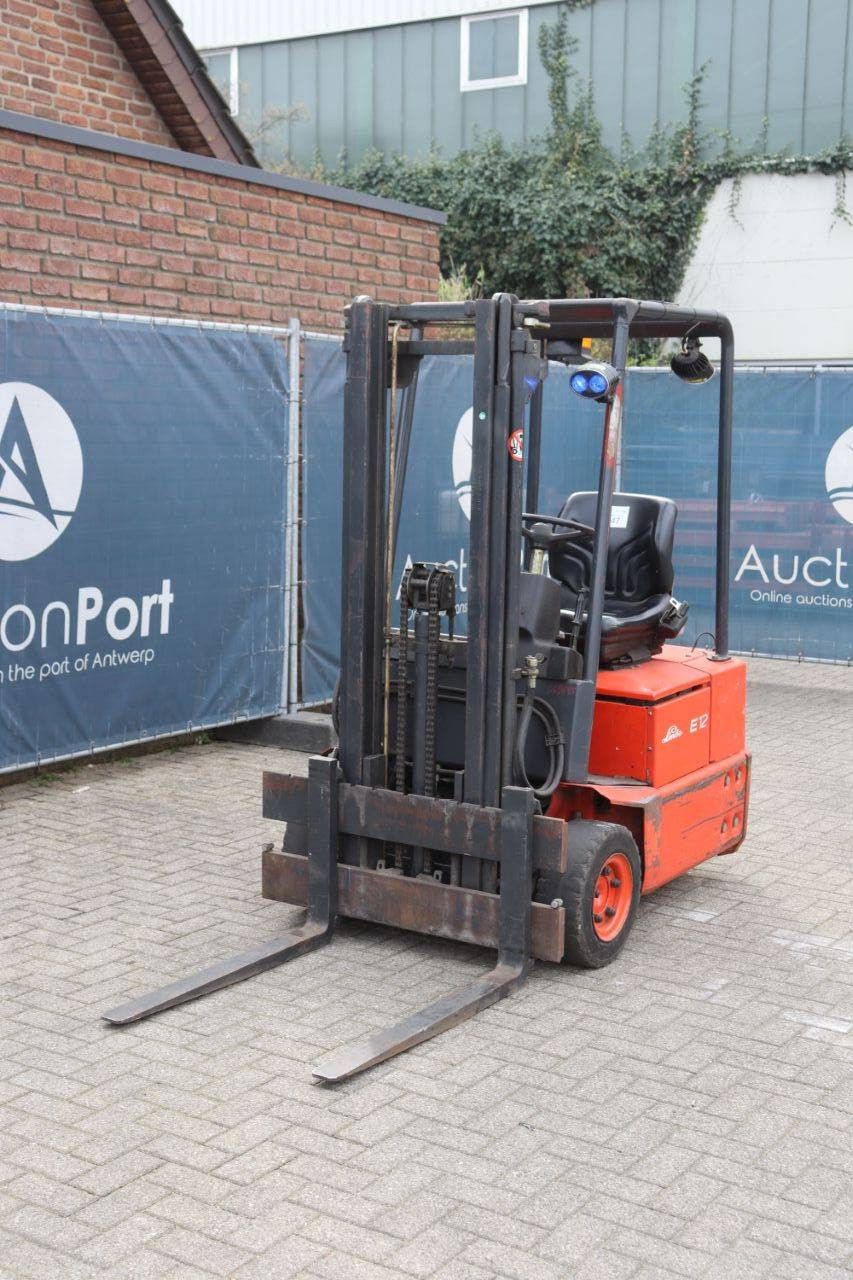 Linde E12 Electric Forklift 1200kg 6.05m