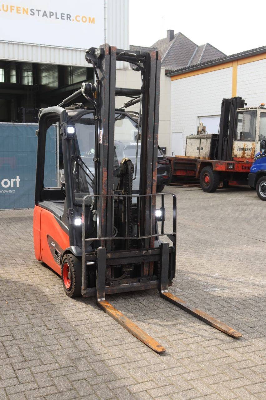 Linde E16-02 Electric Forklift 1600kg 2016