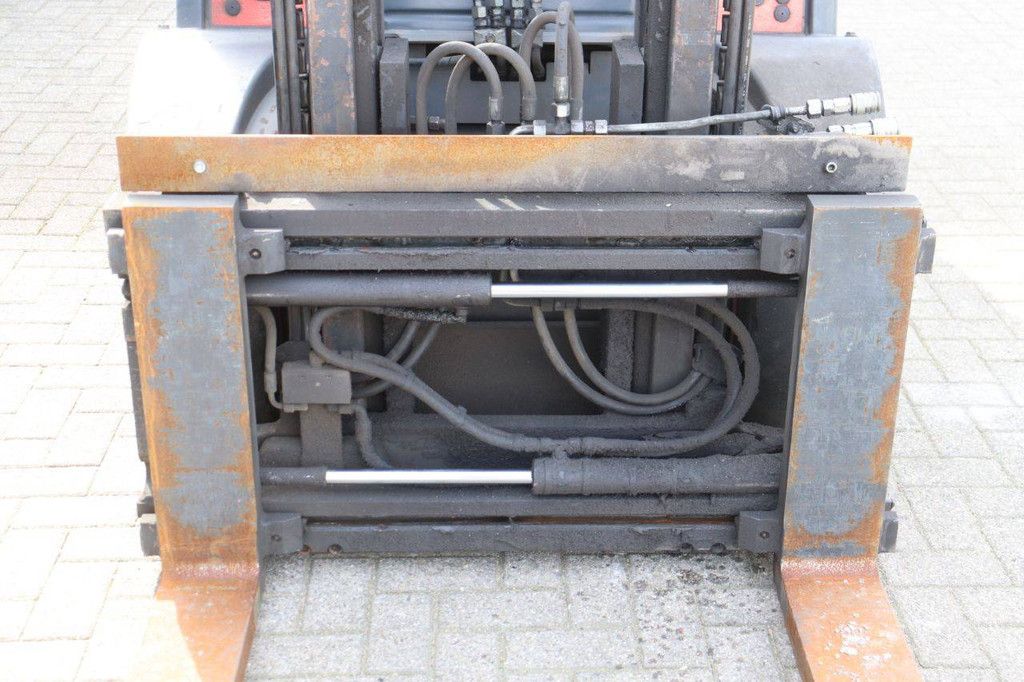 Linde H30T-02 LPG-Gabelstapler 3000 kg 5,5 m 2014