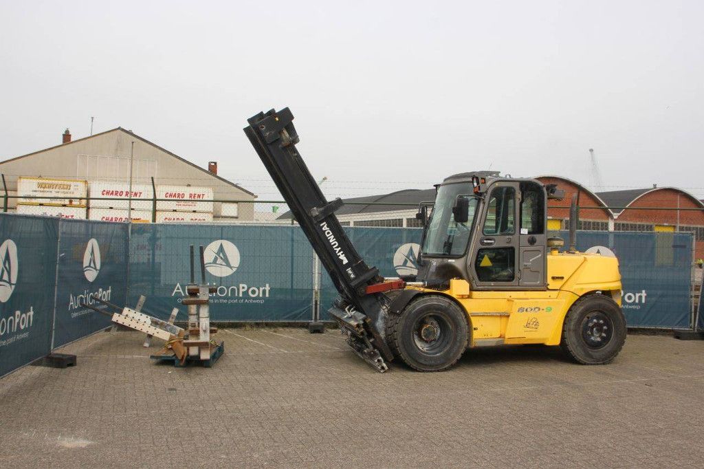 Hyundai 80D-9 Diesel-Gabelstapler 8000 kg 2016