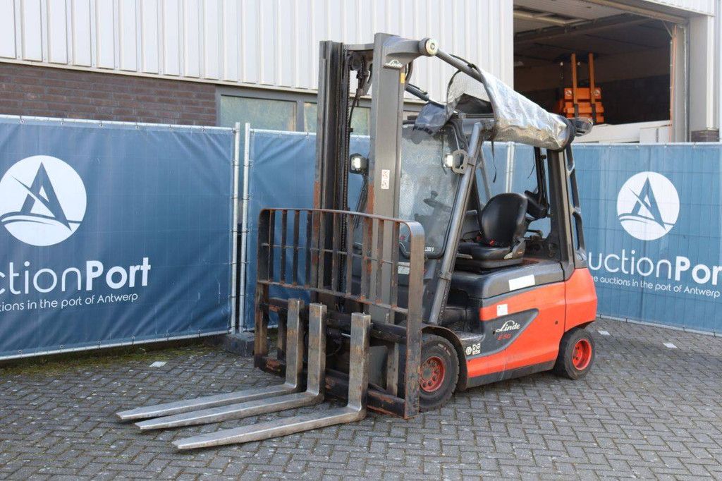 Heftruck Linde E30-01 Elektrisch 3000kg 2019