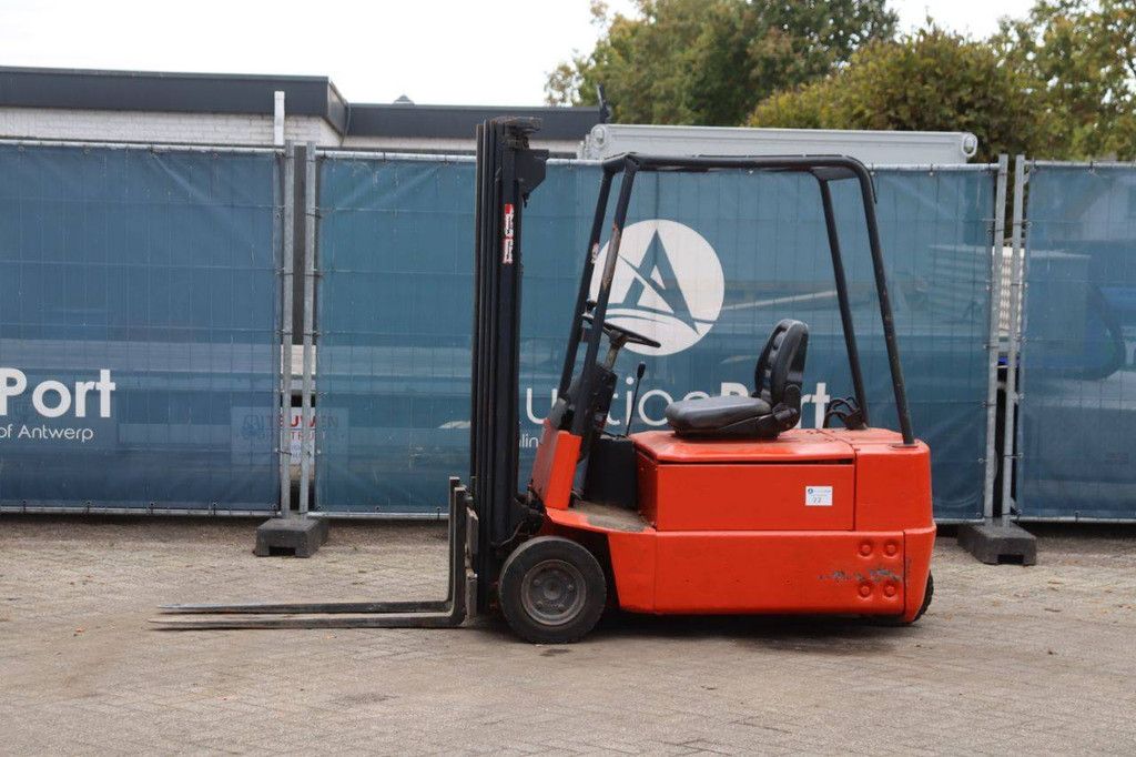 Linde E16S Elektrogabelstapler 1600 kg 4,67 m 1989