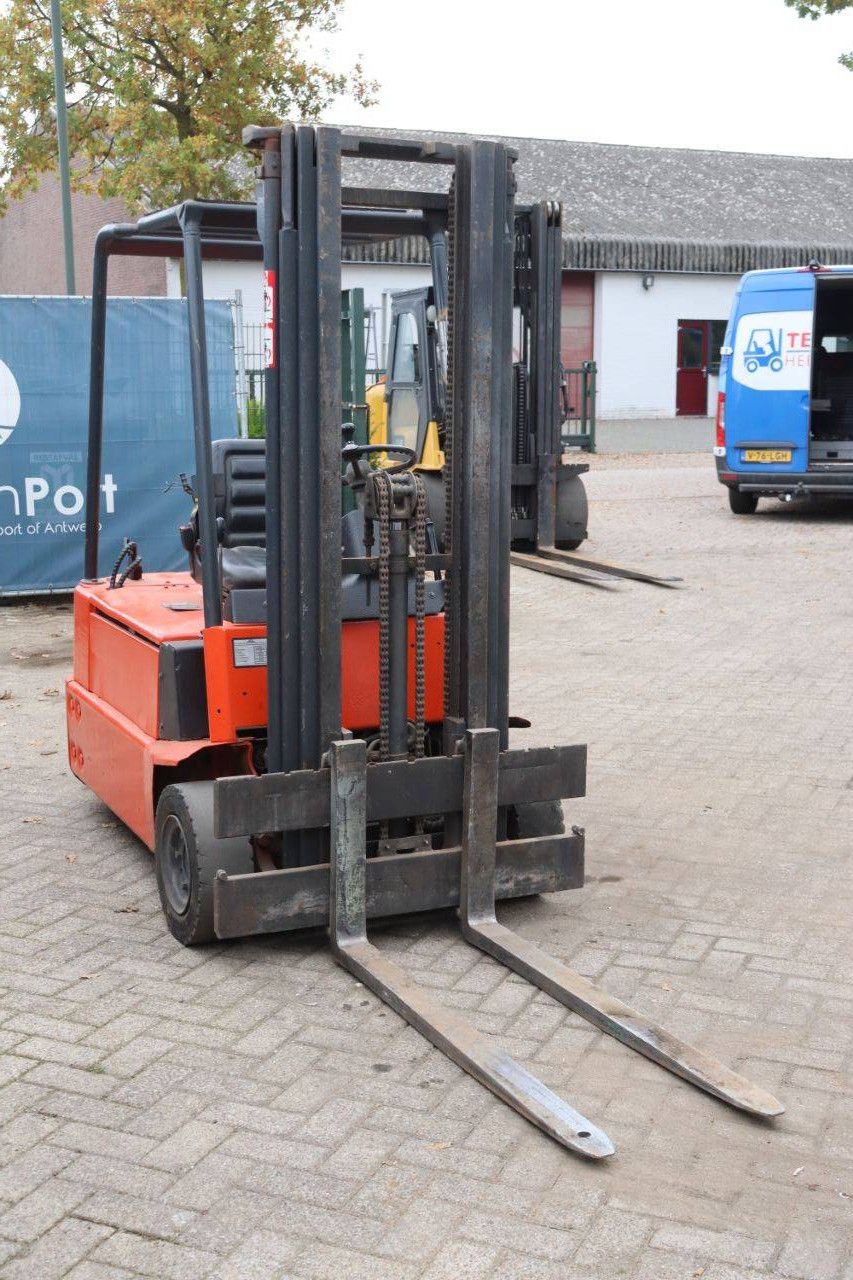 Linde E16S Elektrogabelstapler 1600 kg 4,67 m 1989