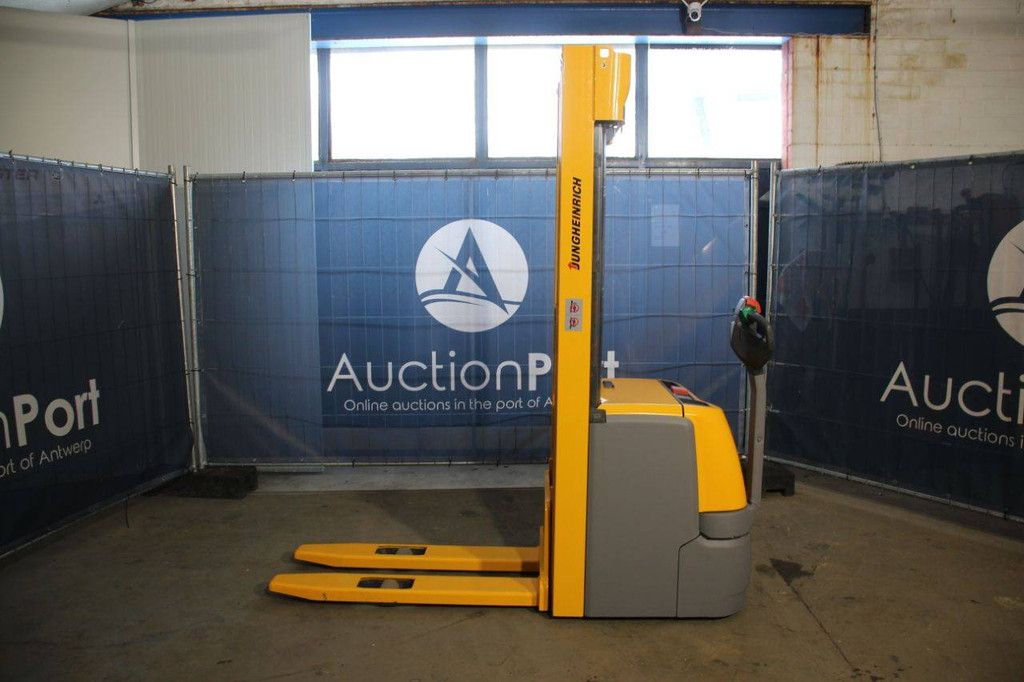 Stacker Jungheinrich EJC 216 Electric 1600kg 5.25m 2015