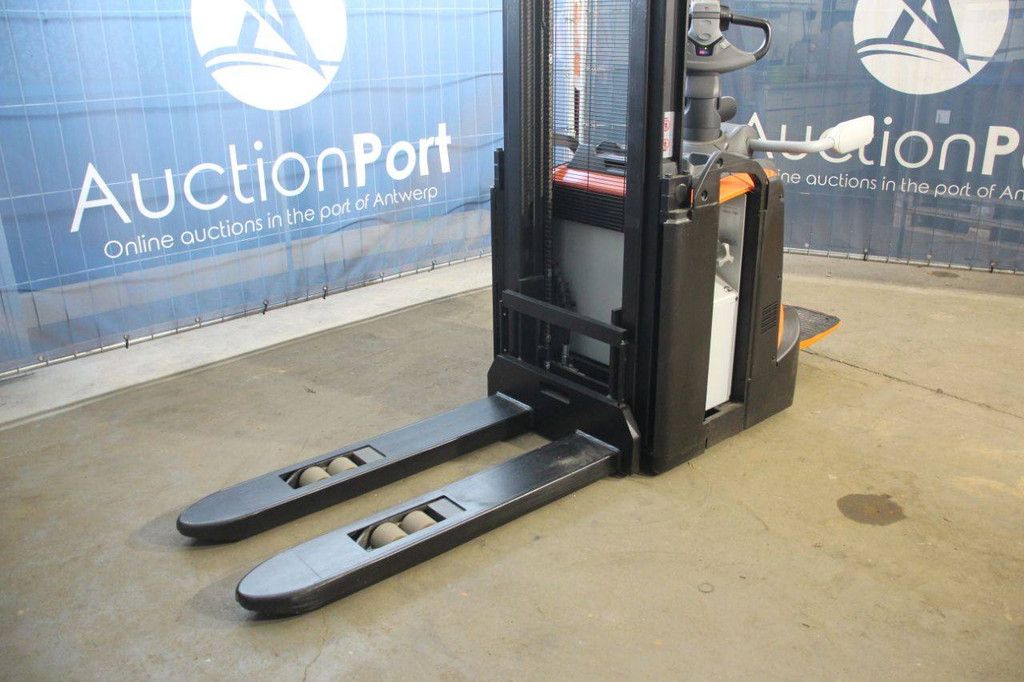 Toyota SPE120 Elektrostapler 1200 kg 3,7 m 2020