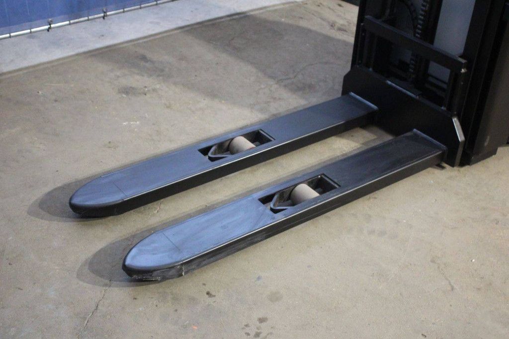 Stapelaar Toyota SWE100 Elektrisch 1000kg 3.3m 2019