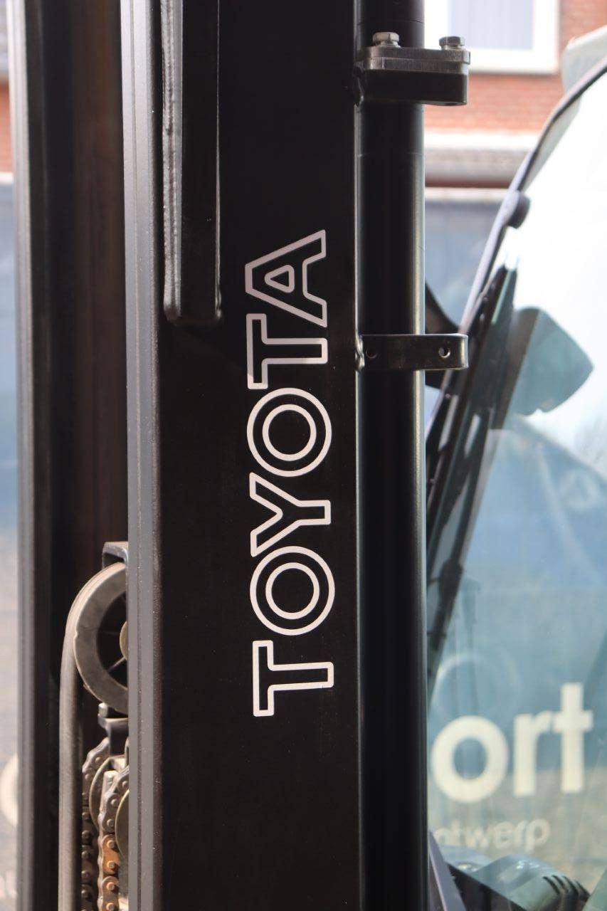 Toyota 8FBE16T Elektrogabelstapler 1550 kg