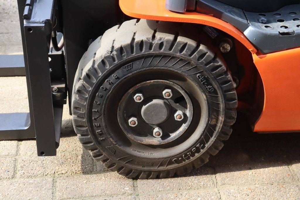 Toyota 8FBE16T Elektrogabelstapler 1550 kg