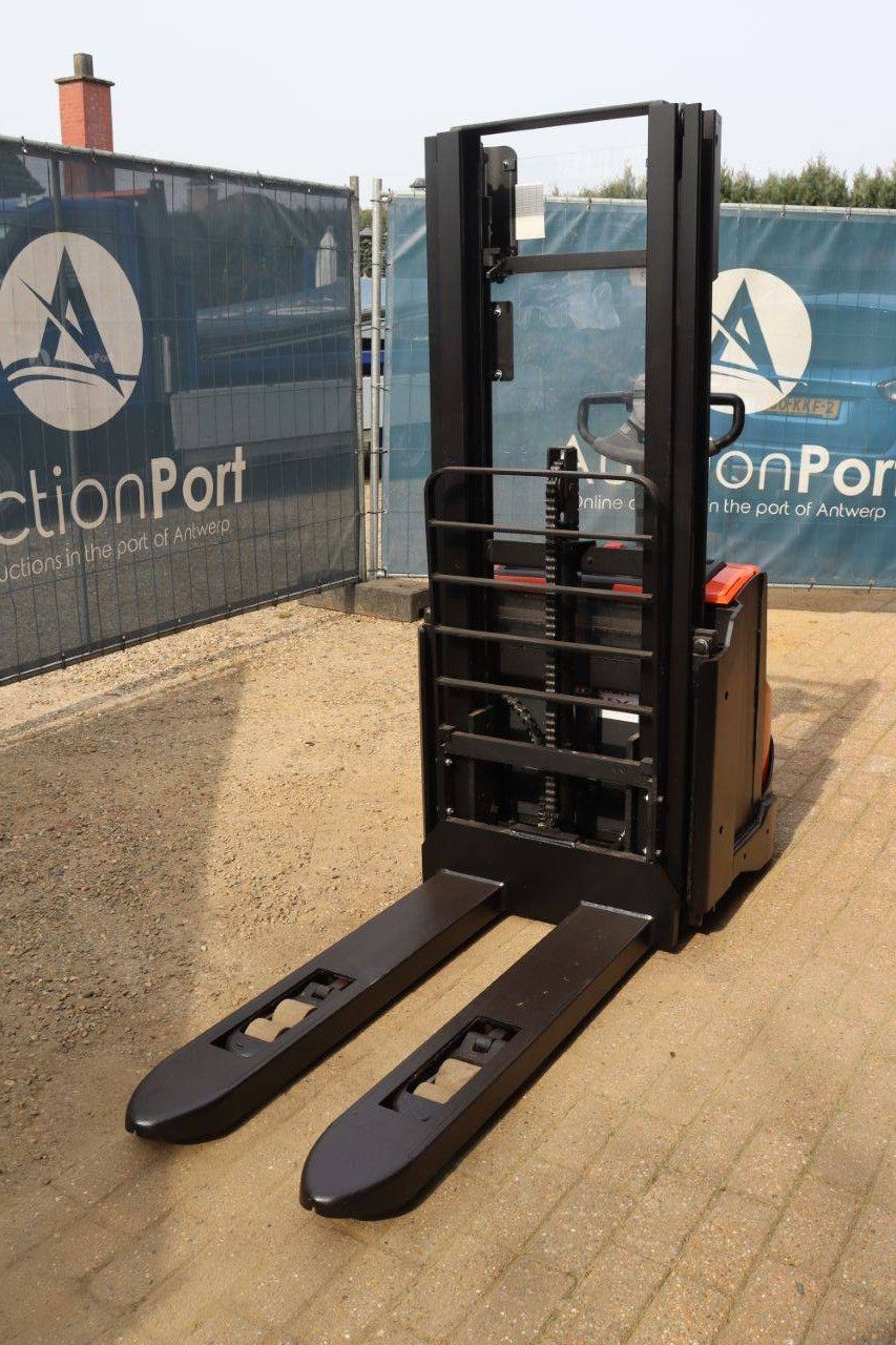 Stapler BT SWE 140L Elektro 1400kg 2,65m 2015