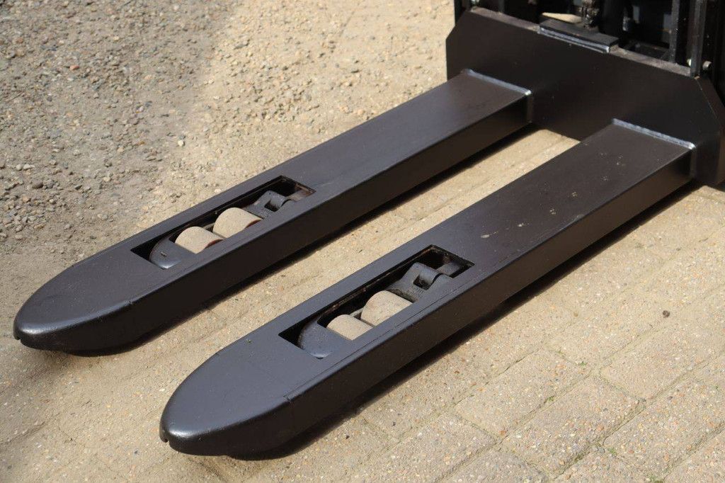 Stapler BT SWE 140L Elektro 1400kg 2,65m 2015