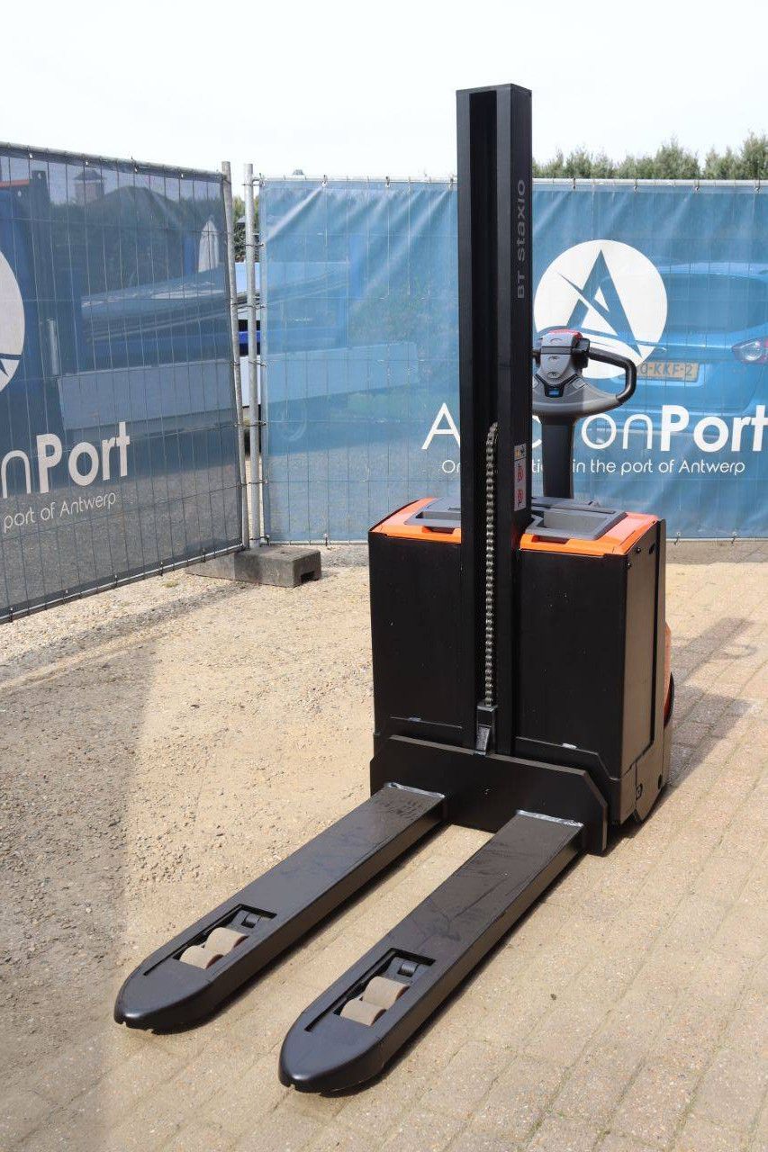 Stacker BT SWE080L Electric 800kg 1.58m 2019