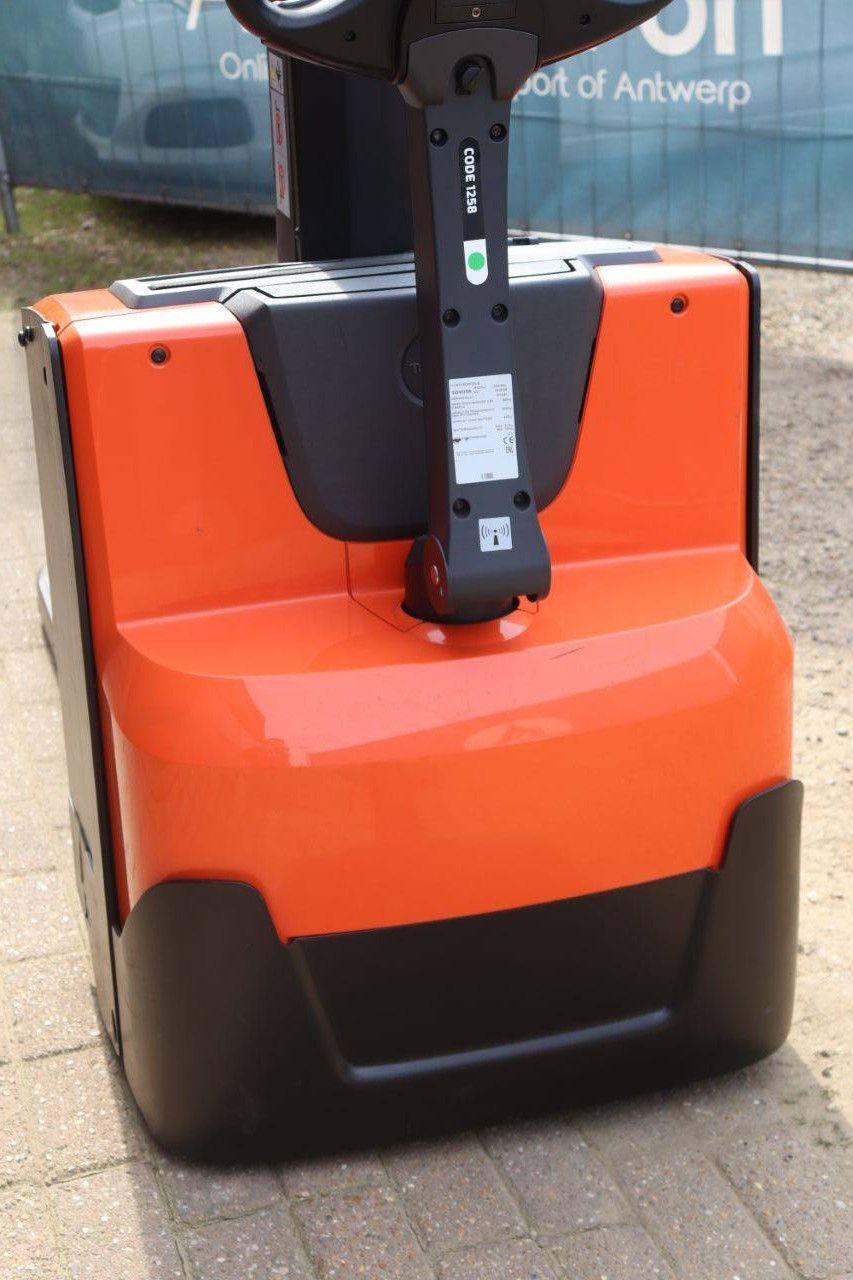 Stacker BT SWE080L Electric 800kg 1.58m 2019