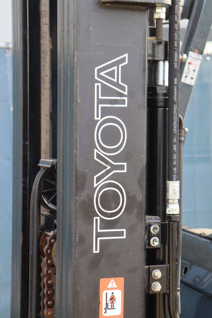 Toyota 7FBMF30 Elektrogabelstapler 3000 kg 5,5 m 2009