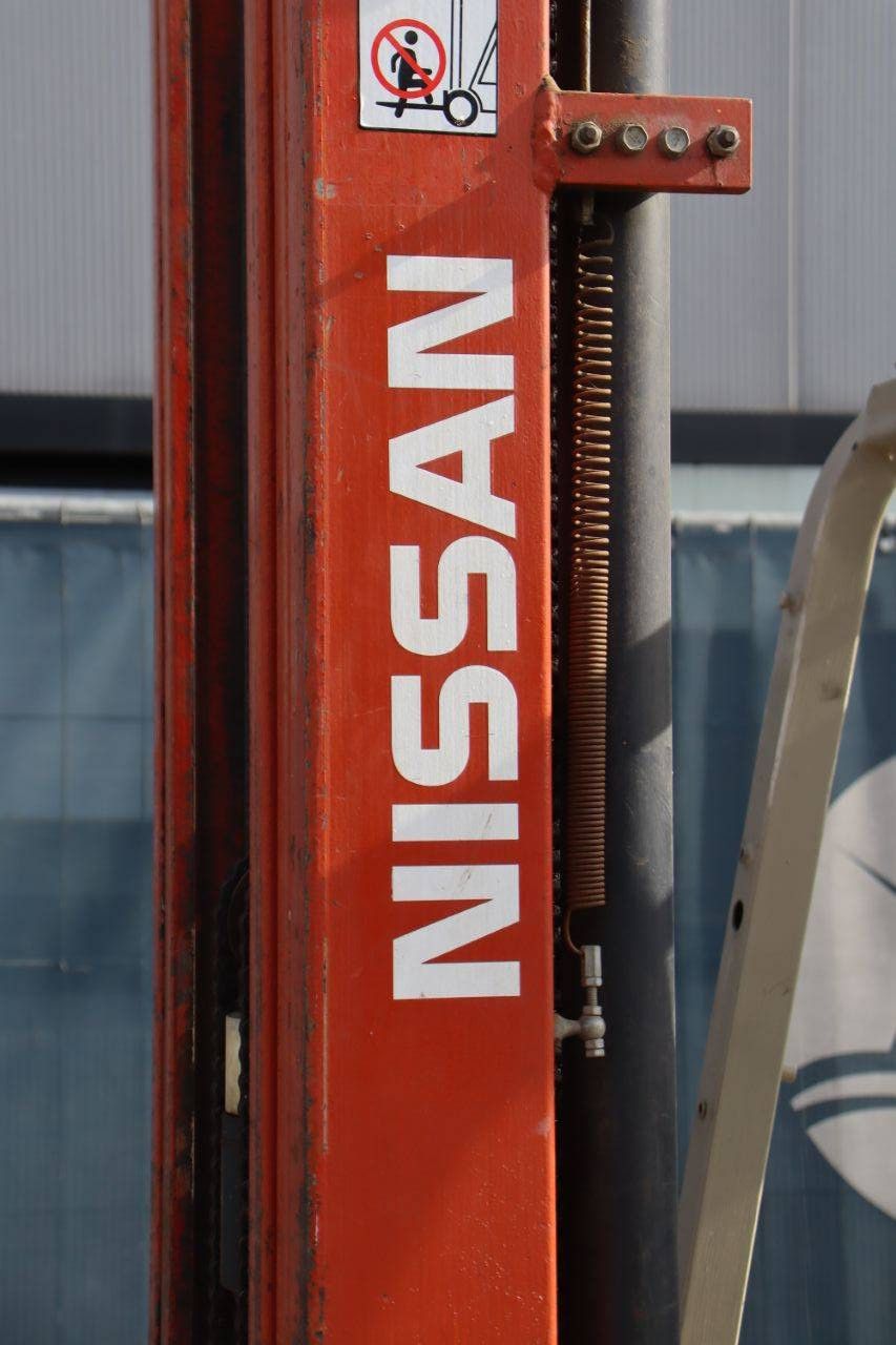 Nissan MA01L15U Elektrogabelstapler 1500 kg 6 m