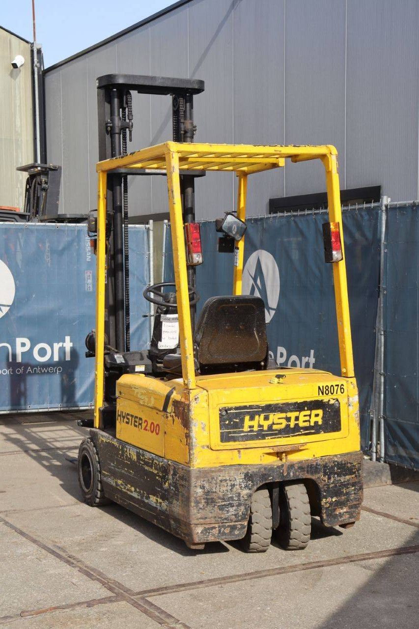 Hyster J2.00XMT Elektrogabelstapler, 1870 kg, 4,33 m, Baujahr 2001