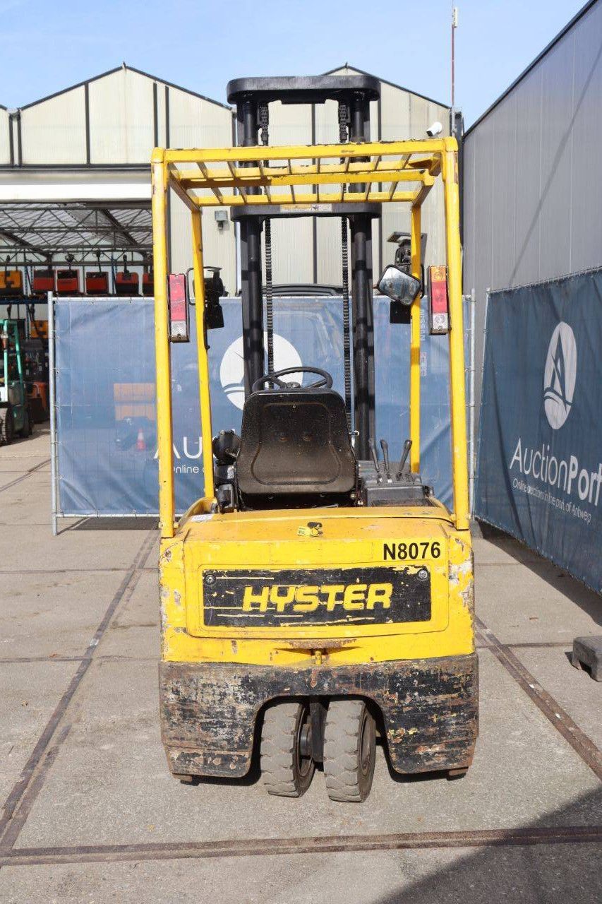 Hyster J2.00XMT Elektrogabelstapler, 1870 kg, 4,33 m, Baujahr 2001