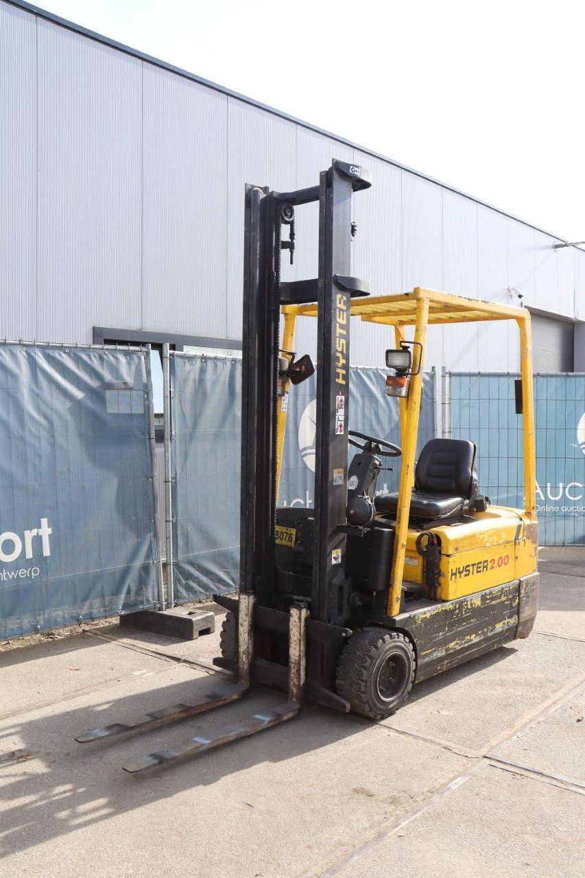 Hyster J2.00XMT Elektrogabelstapler, 1870 kg, 4,33 m, Baujahr 2001