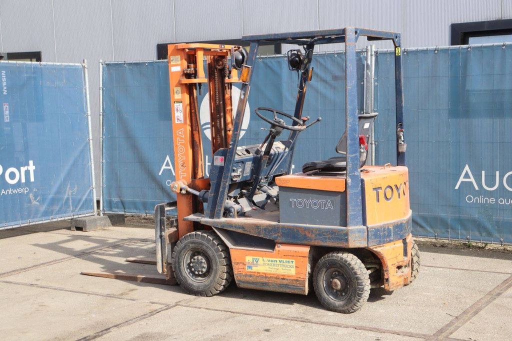 Toyota 4TBL15 Elektrogabelstapler 1000 kg 3 m