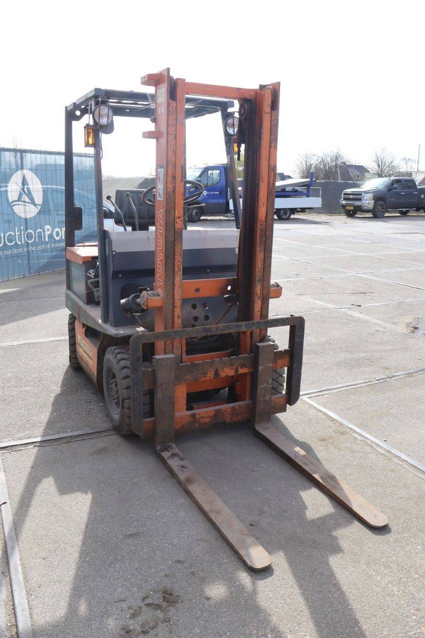 Toyota 4TBL15 Elektrogabelstapler 1000 kg 3 m