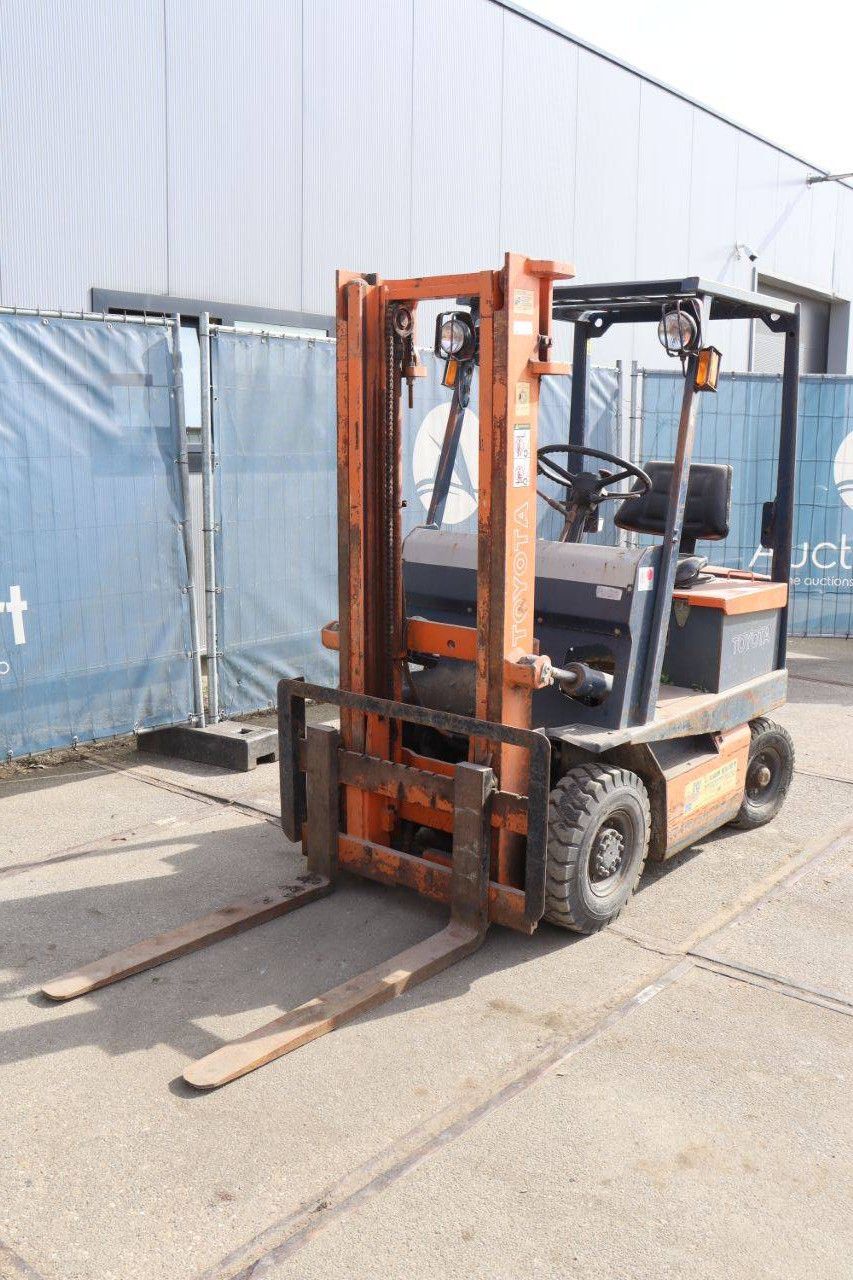 Toyota 4TBL15 Elektrogabelstapler 1000 kg 3 m