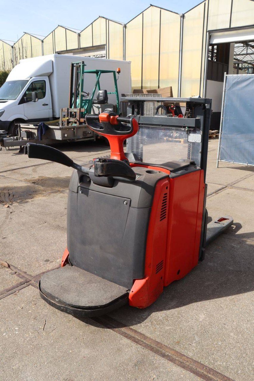 Linde L12L Elektrostapler 2000 kg 2,01 m 2007