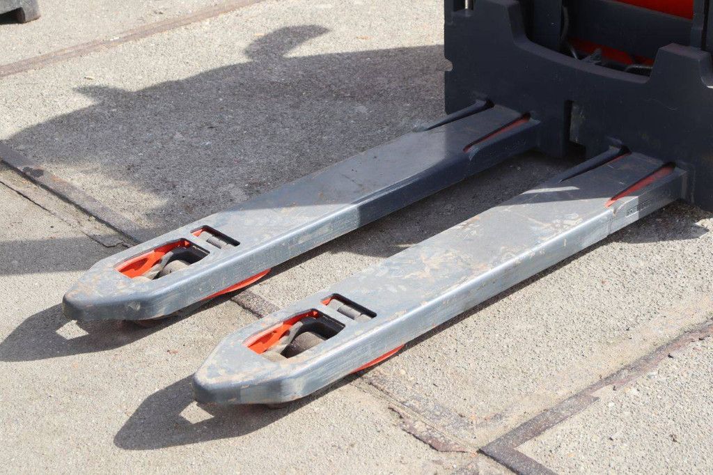 Linde L12L Elektrostapler 2000 kg 2,01 m 2007