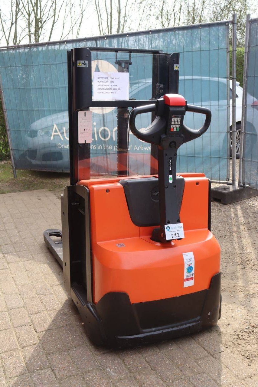 Toyota SWE 2000 Elektrostapler 2000 kg 2,1 m 2021