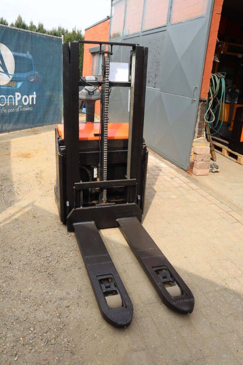 Toyota SWE 2000 Elektrostapler 2000 kg 2,1 m 2021