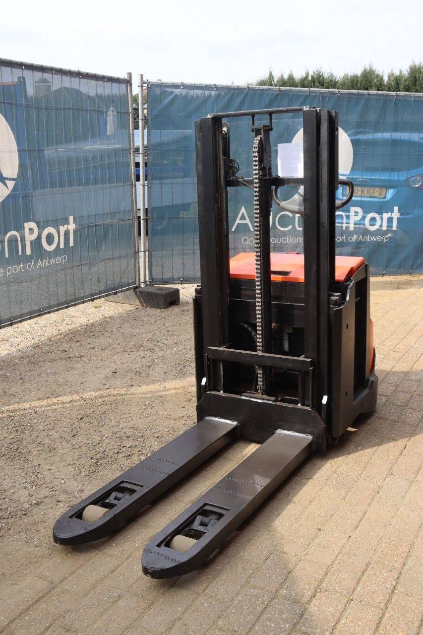 Toyota SWE 2000 Elektrostapler 2000 kg 2,1 m 2021